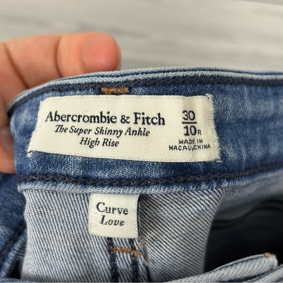 Abercrombie & Fitch The Super Skinny Ankle High-Rise Jeans Curve Love Size 30/10 - Picture 8 of 10